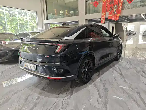 Arcfox Alpha S 2021