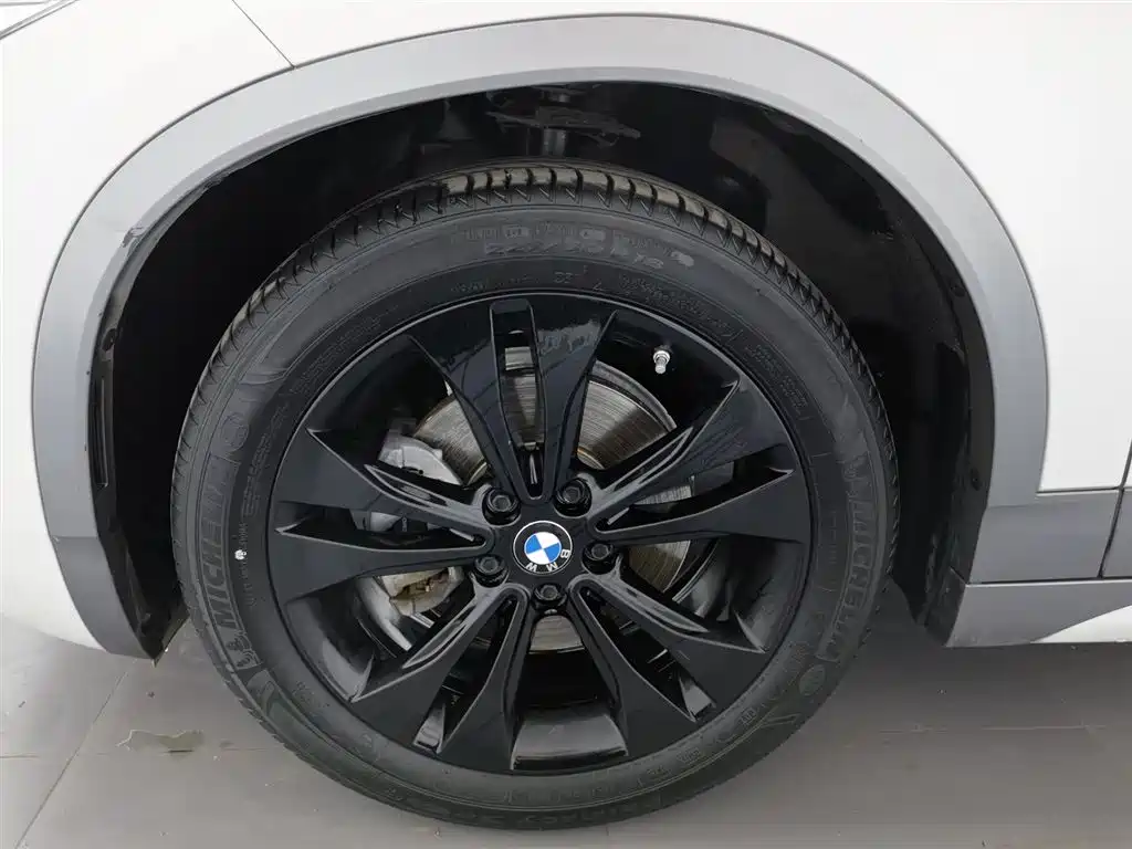 BMW X2 2021 — фото 17