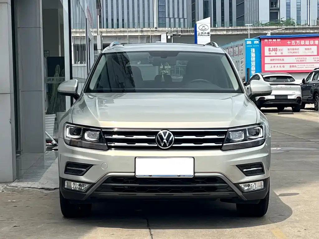 Volkswagen Tiguan L 2021 — фото 2
