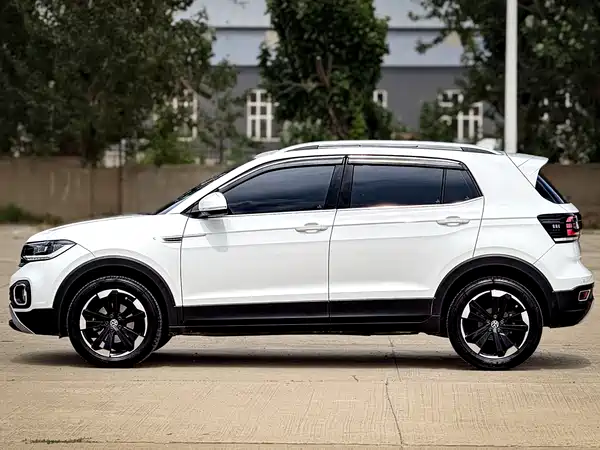 Volkswagen Tacqua 2022