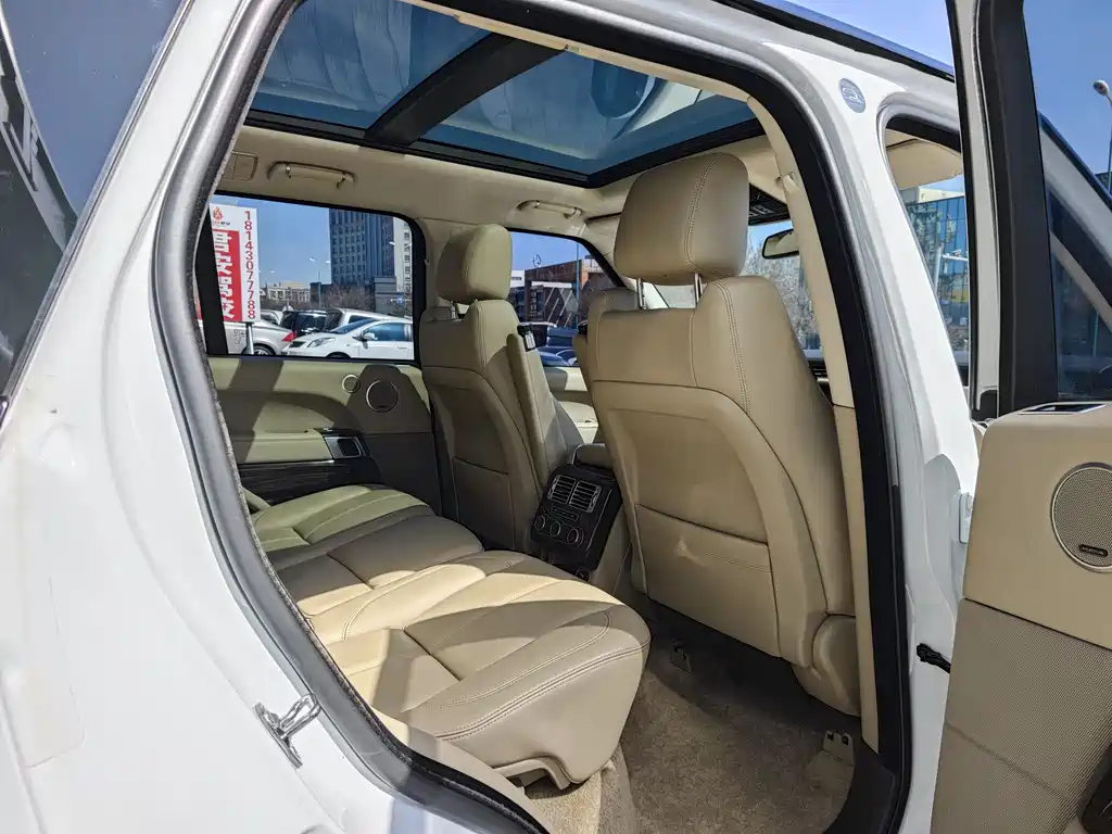Land Rover Range Rover 2017 — фото 12