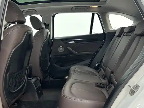 BMW X1 2022
