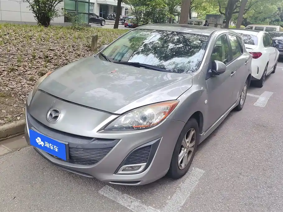 Mazda 3 Xingcheng 2012