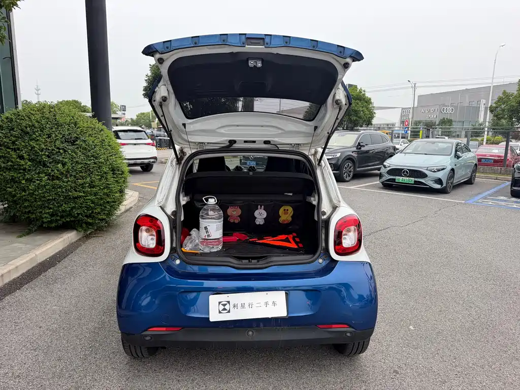 smart Forfour 2018 — фото 18