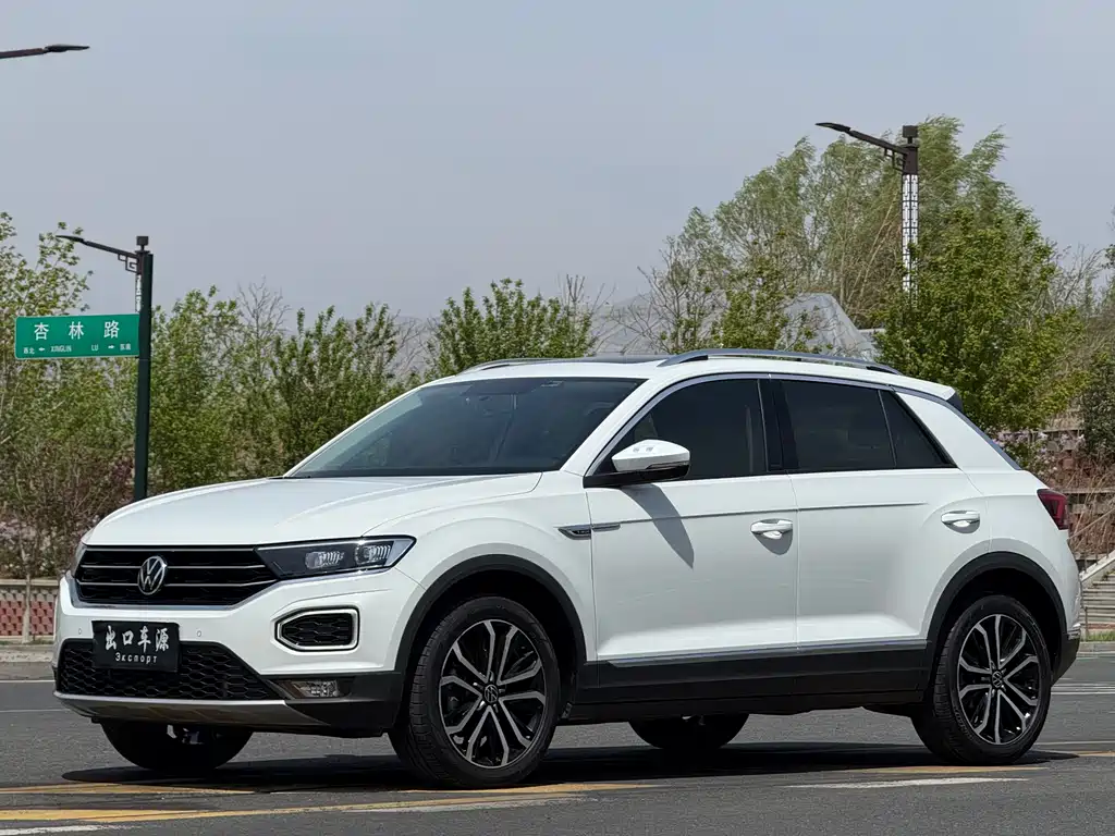 Volkswagen T-Roc 2022 — фото 2