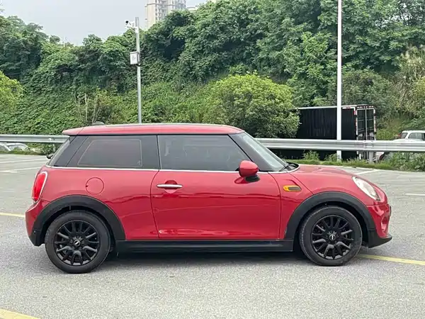 MINI MINI 2016