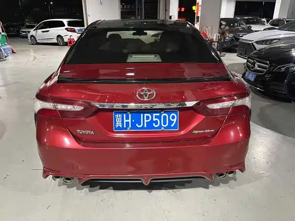 Toyota Camry 2018
