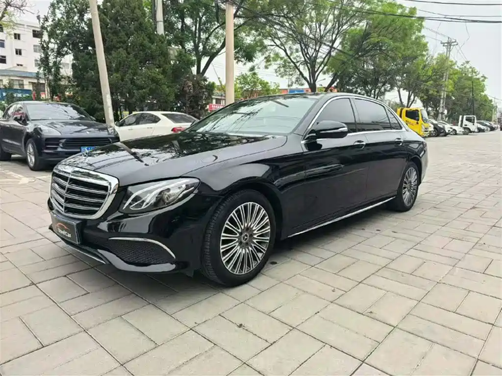 Mercedes-Benz E-Class 2018 — фото 8