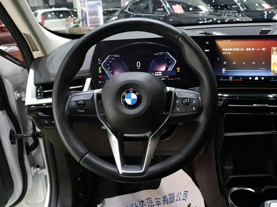 BMW X1 2023 — фото 13
