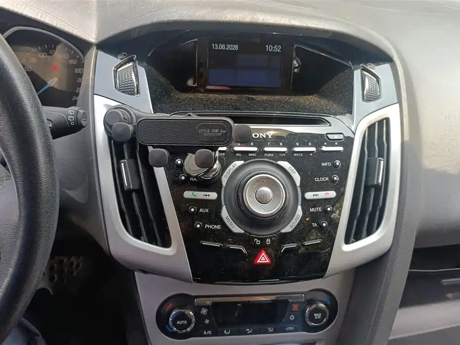 Ford Focus 2015 — фото 13