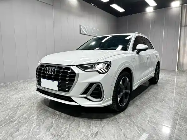 Audi Q3 2022
