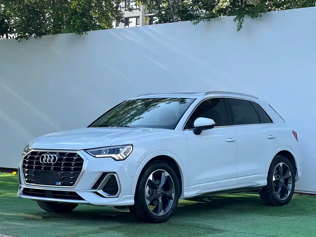 Audi Q3 2022