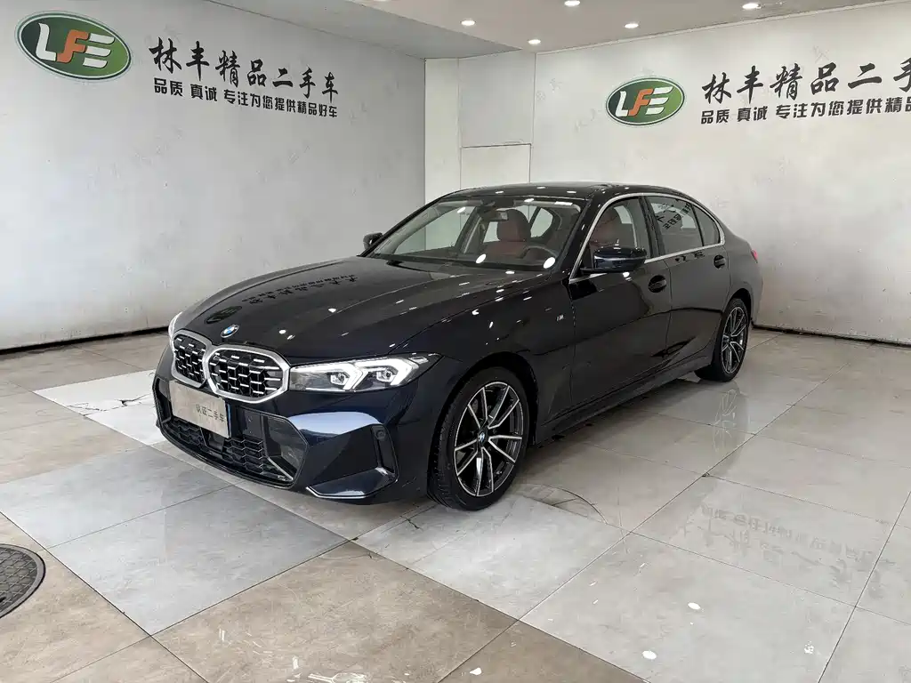 BMW 3 Series 2025 — фото 1