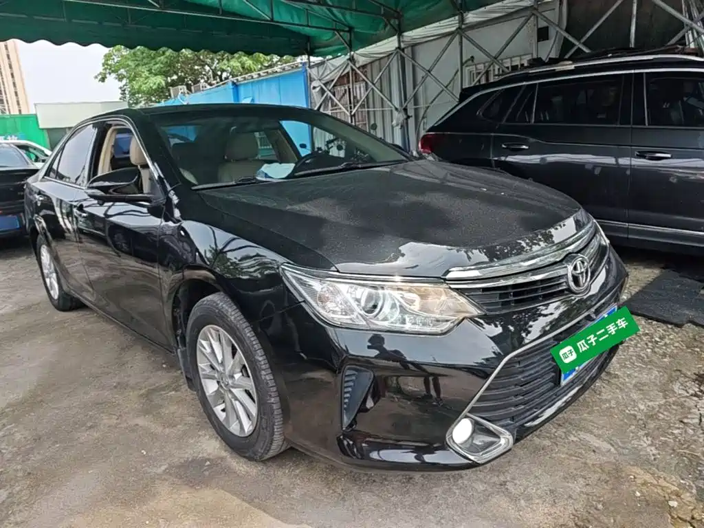 Toyota Camry 2017 — фото 22