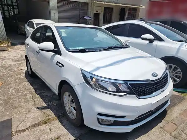 Kia K2 2015