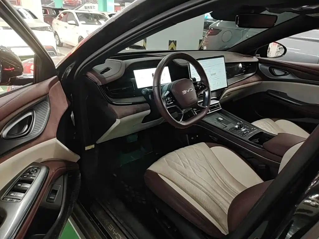 BYD Seal 2024 — фото 15