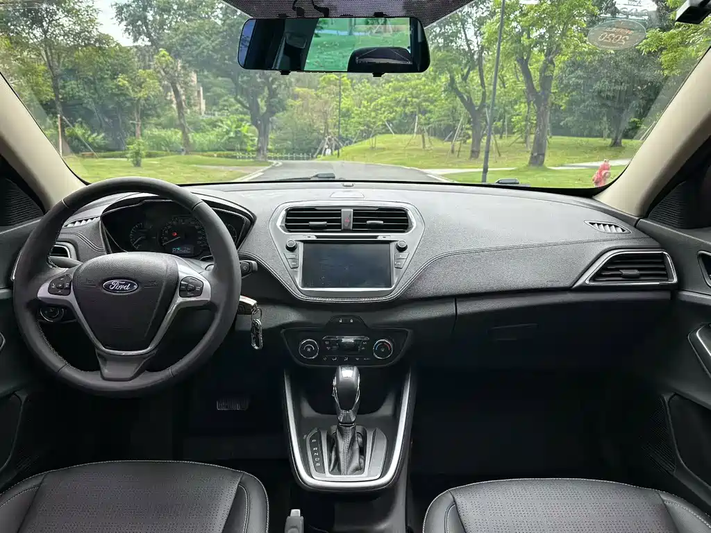 Ford Forrest 2018