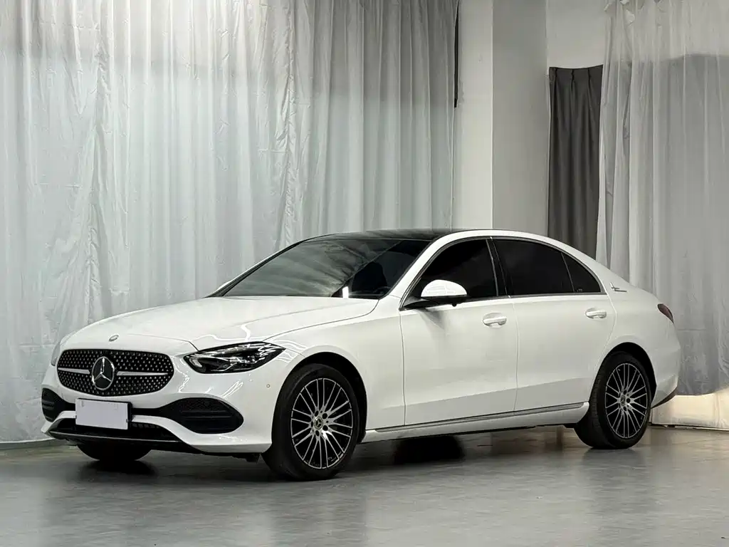 Mercedes-Benz C-Class 2022