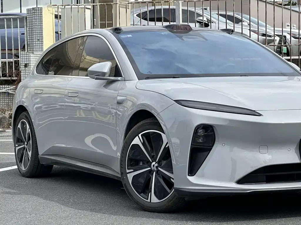 NIO ET5T 2023