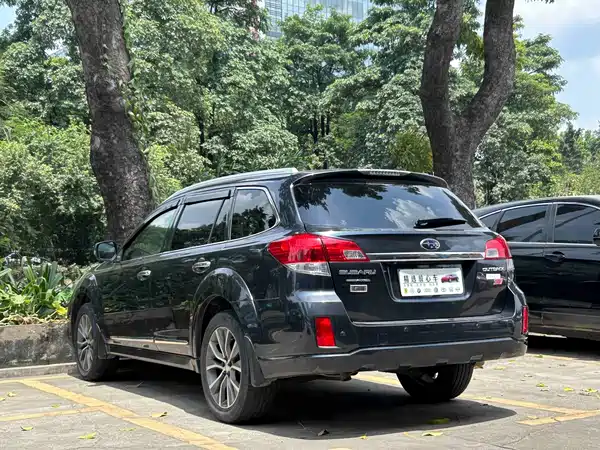Subaru Outback 2013