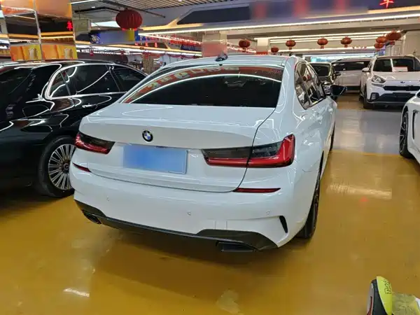 BMW 3 Series 2020