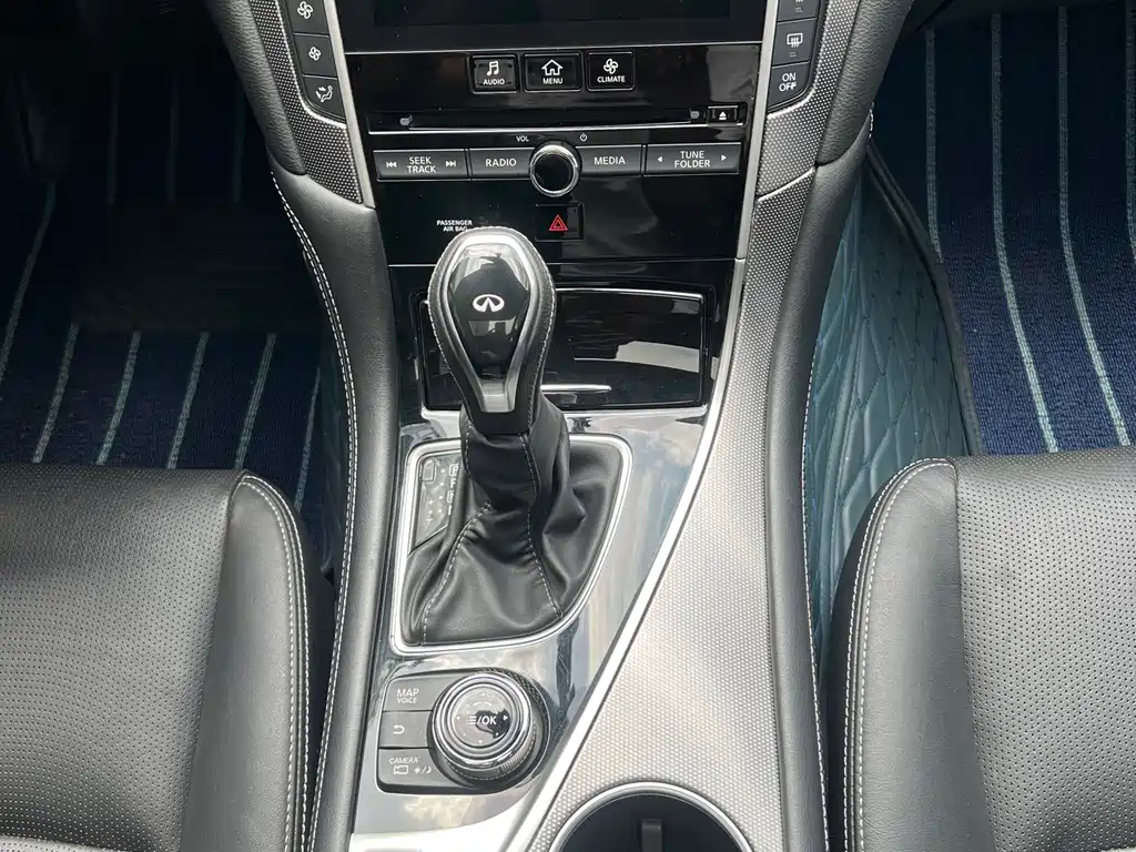 Infiniti Q50L 2019 — фото 14