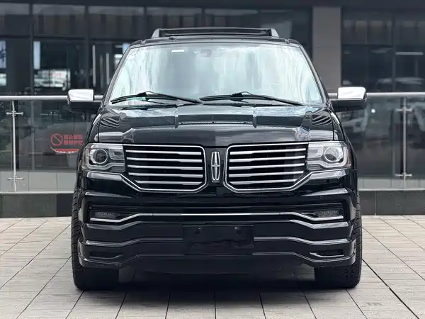Lincoln Navigator 2017
