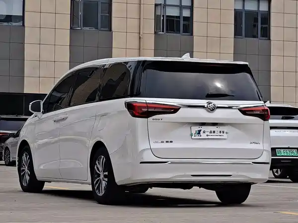 Buick GL8 2022