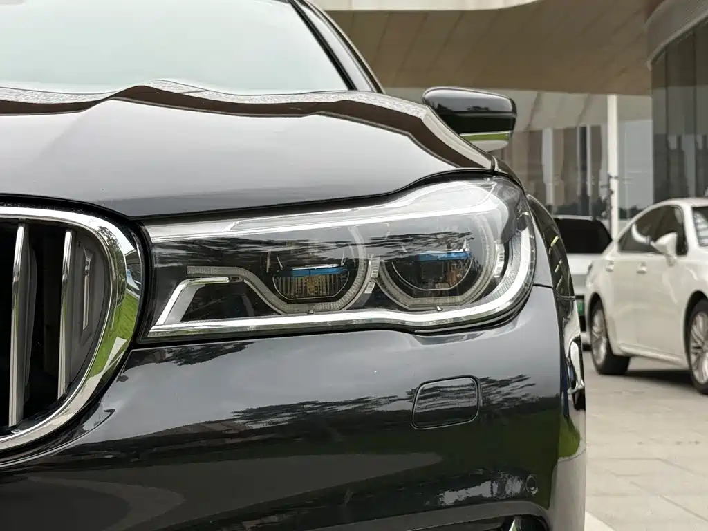 BMW 7 Series 2016 — фото 4