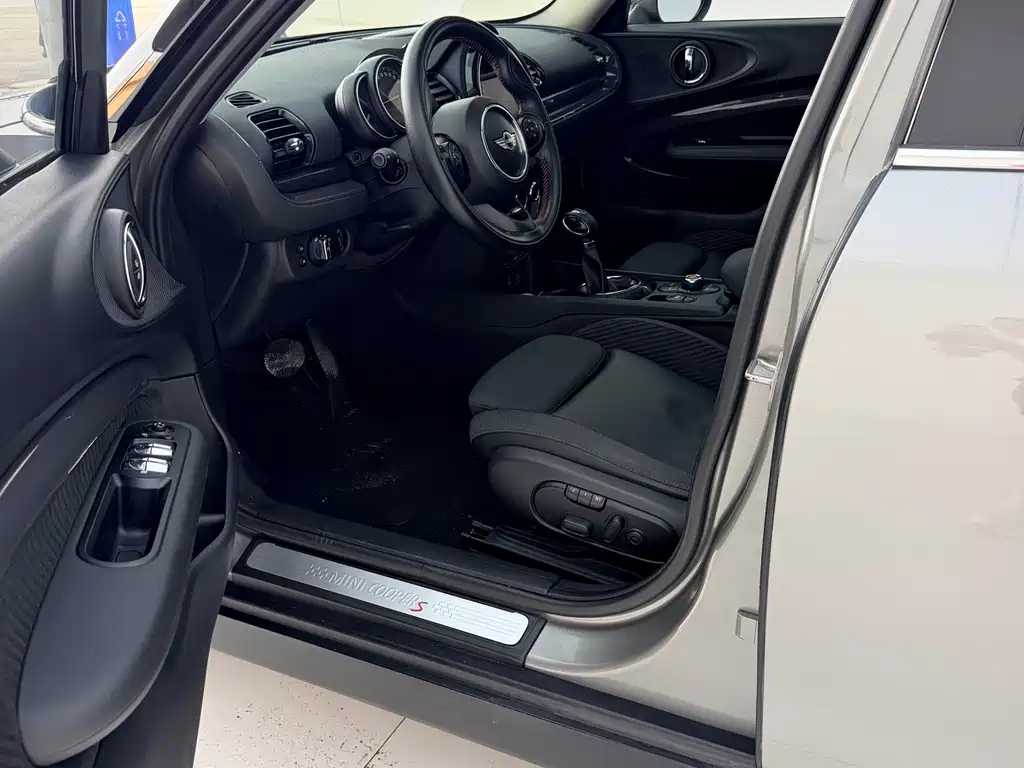 MINI Clubman 2016