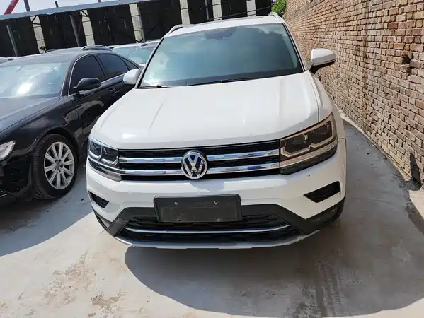 Volkswagen Tharu 2019