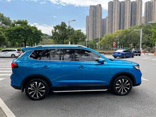 Roewe RX5 MAX 2022