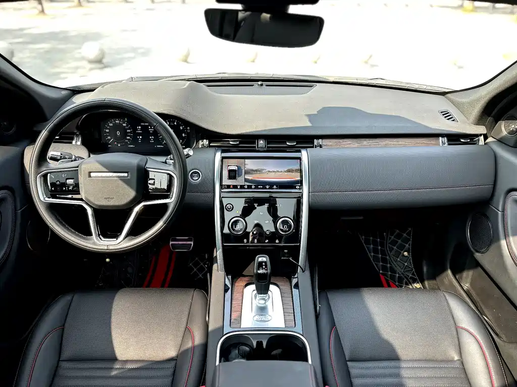 Land Rover Discovery Sport 2022 — фото 12