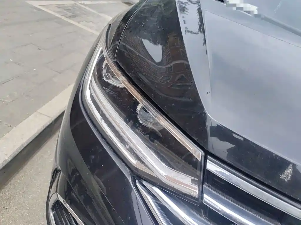 Volkswagen Tiguan L 2022