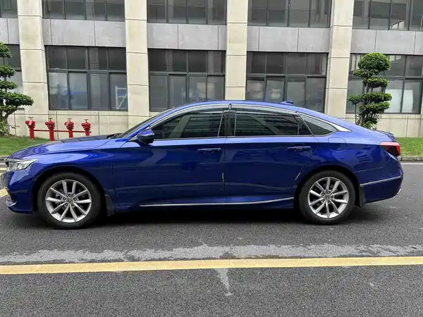 Honda Accord 2023