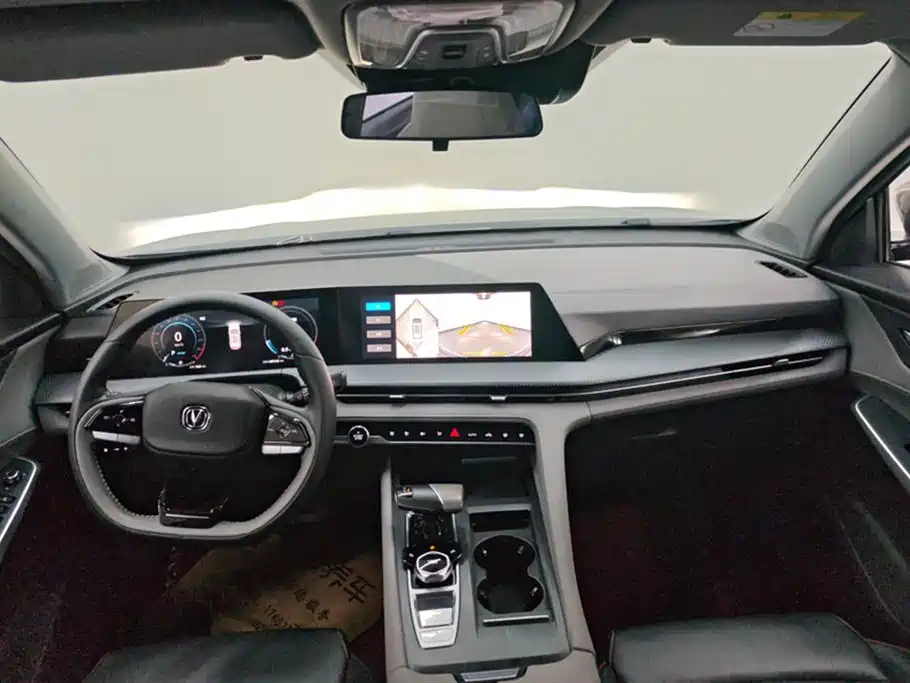 Changan CS75 PLUS 2023 — фото 12