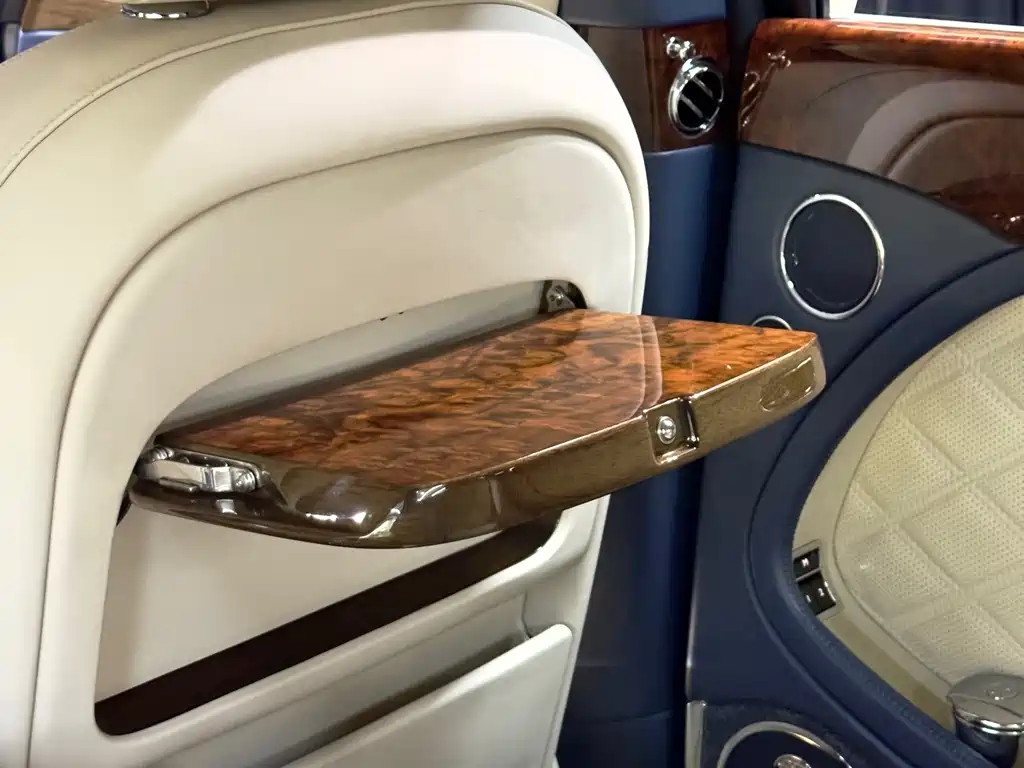 Bentley Mulsanne 2012 — фото 19