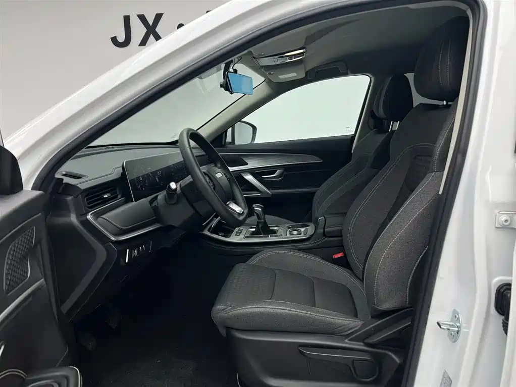 Jetour X70 PLUS 2022 — фото 13