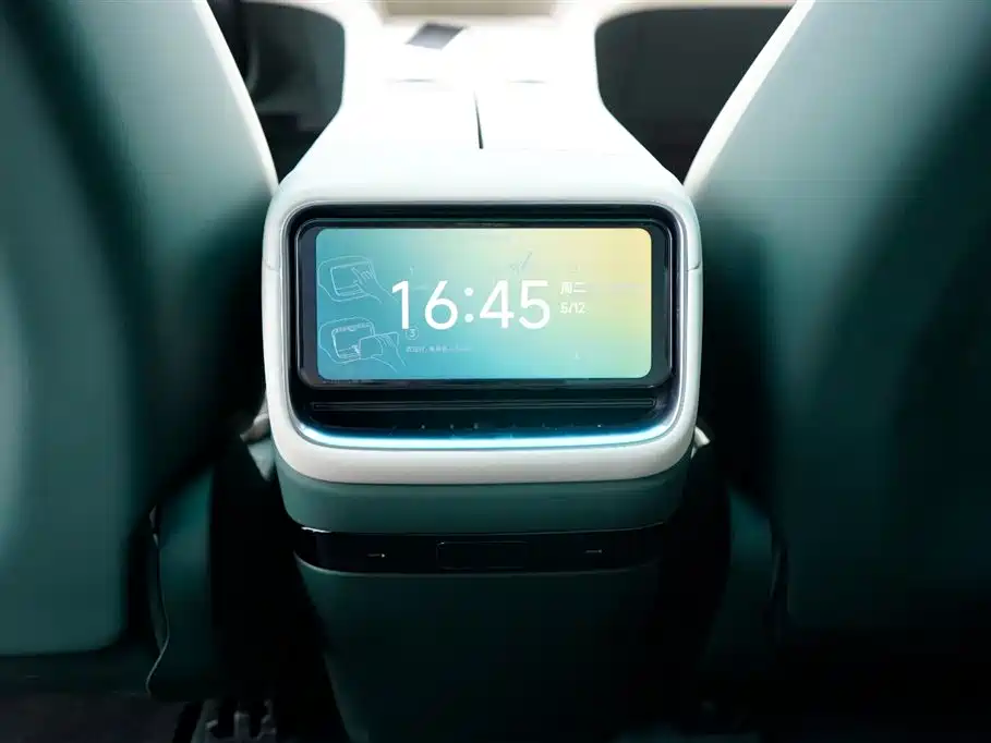 Xiaomi YU7 2025 — фото 20