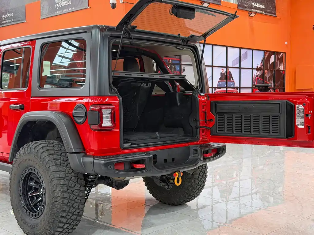Jeep Wrangler 2020 — фото 6