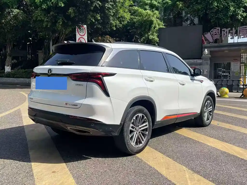 Changan CS75 PLUS 2021 — фото 17