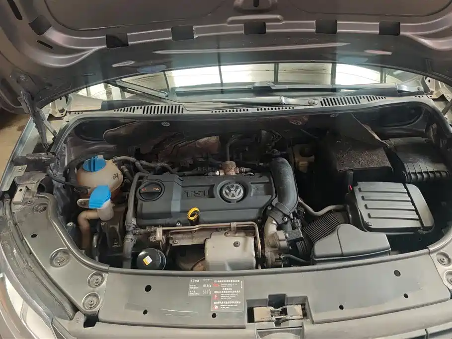 Volkswagen Touran 2015 — фото 10
