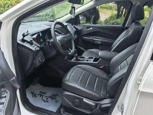 Ford Kuga 2017