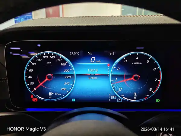Mercedes-Benz E-Class 2021