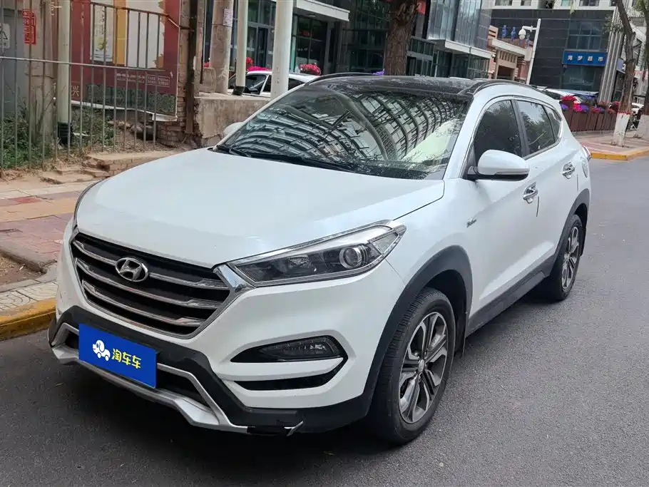 Hyundai Tucson 2016 — фото 1