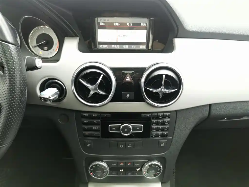 Mercedes-Benz GLK-Class 2014 — фото 12