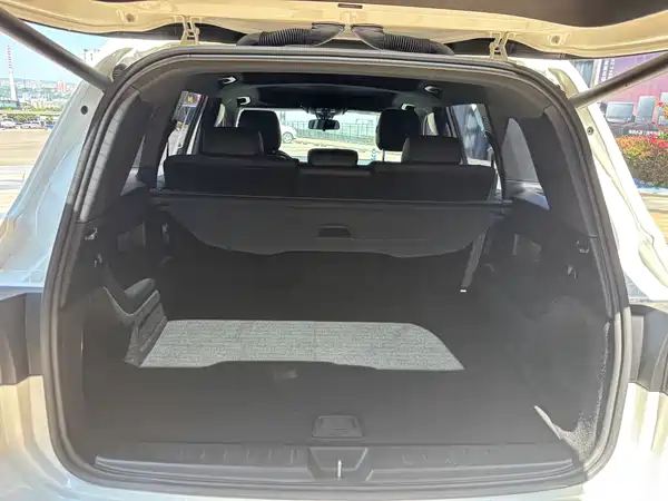 Mercedes-Benz GLB 2021
