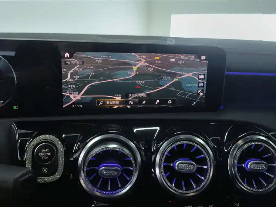 Mercedes-Benz CLA 2020 — фото 13