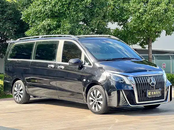 Mercedes-Benz Vito 2024