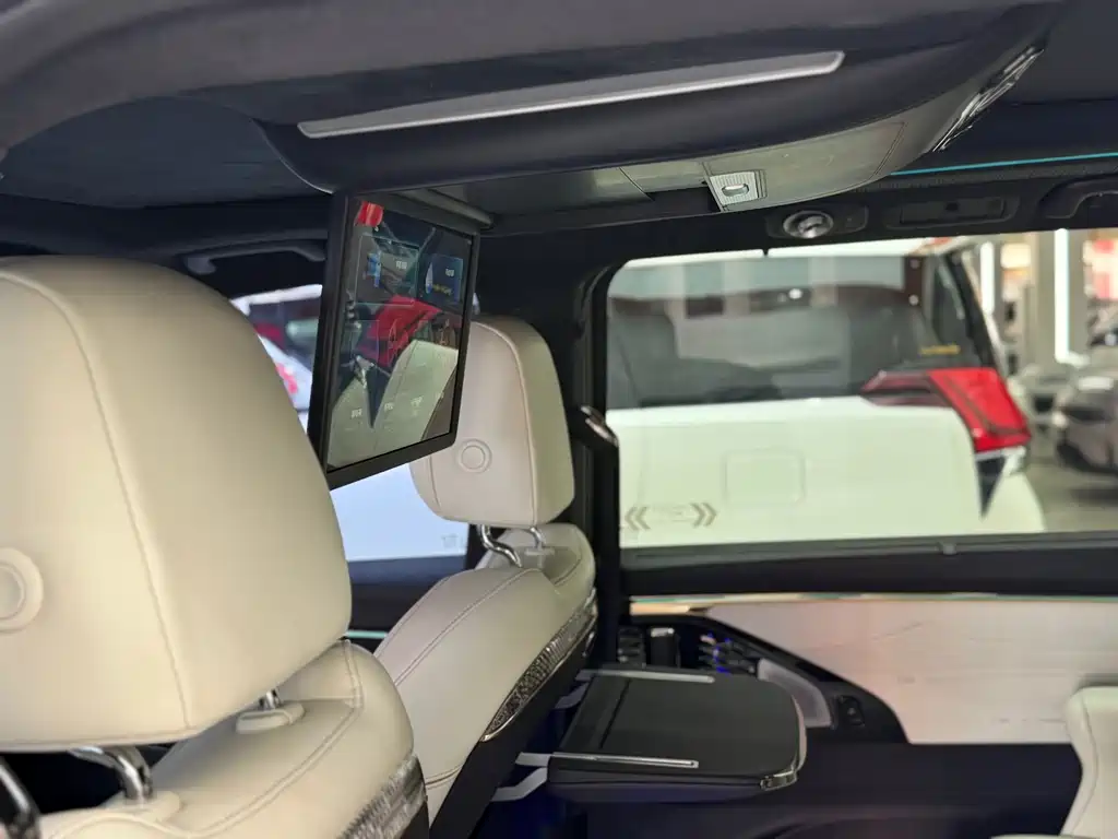 GAC Motor Trumpchi M8 2023 — фото 14